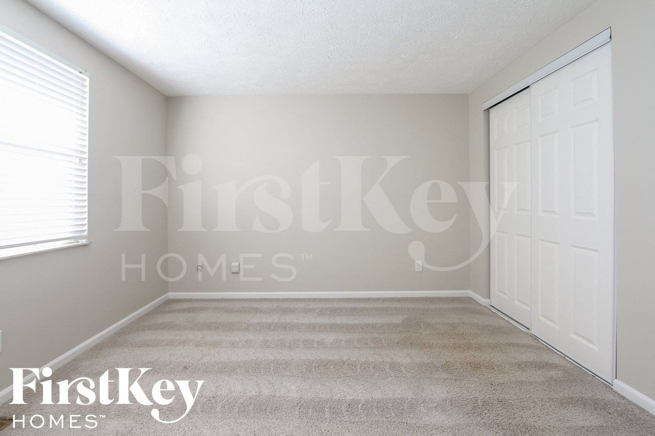 1273 W Stillwater Ln - Photo 6 of 15