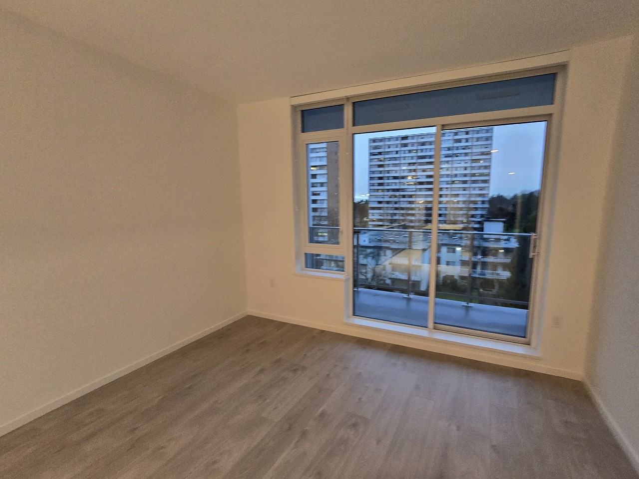 6300 Minoru Boulevard - Photo 4 of 24