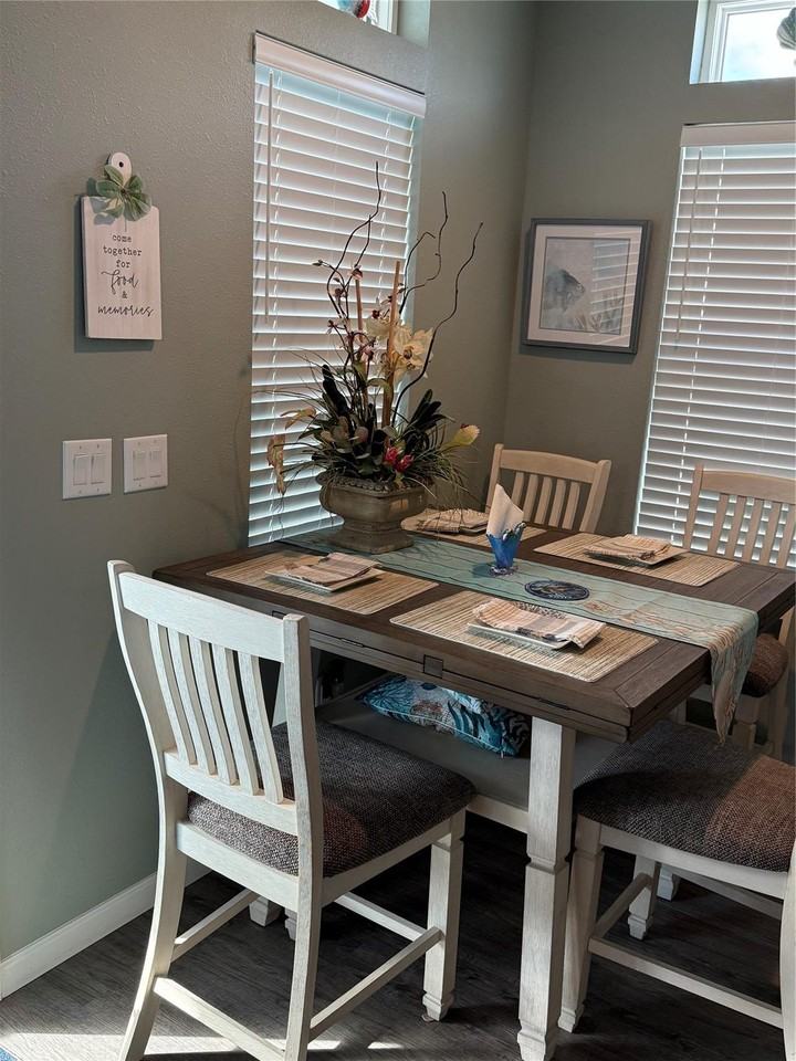 348 Ne Starboard Way - Photo 5 of 11