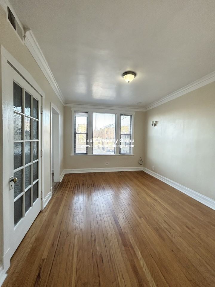 1670 W Pratt Blvd #2A - Photo 5 of 17