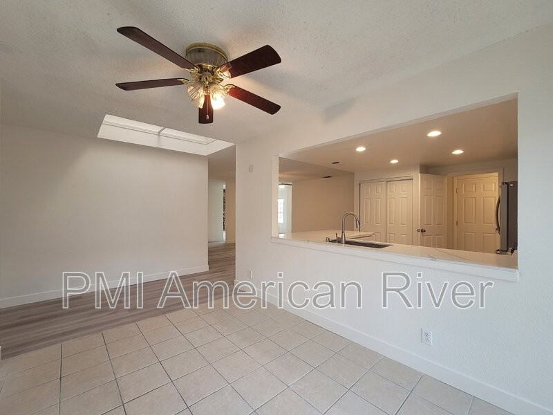 4508 Windcloud Ave - Photo 7 of 29