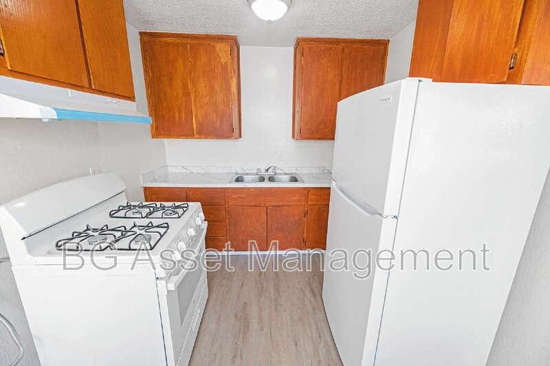 412 San Marco St #D - Photo 3 of 18