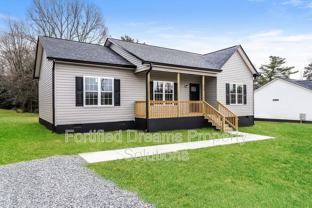 418 N Smith St - Photo 1 of 1