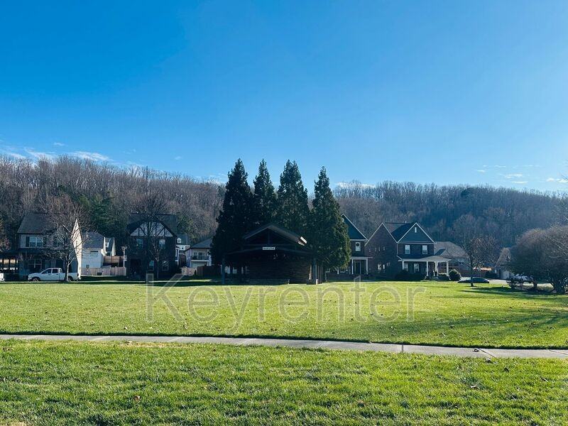 110 Groves Park Blvd E - Photo 7 of 19