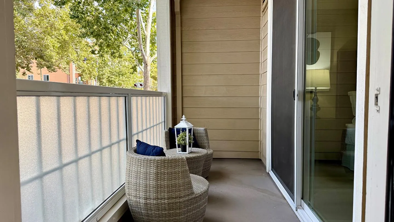 415 N 2nd St - Photo 5 of 14