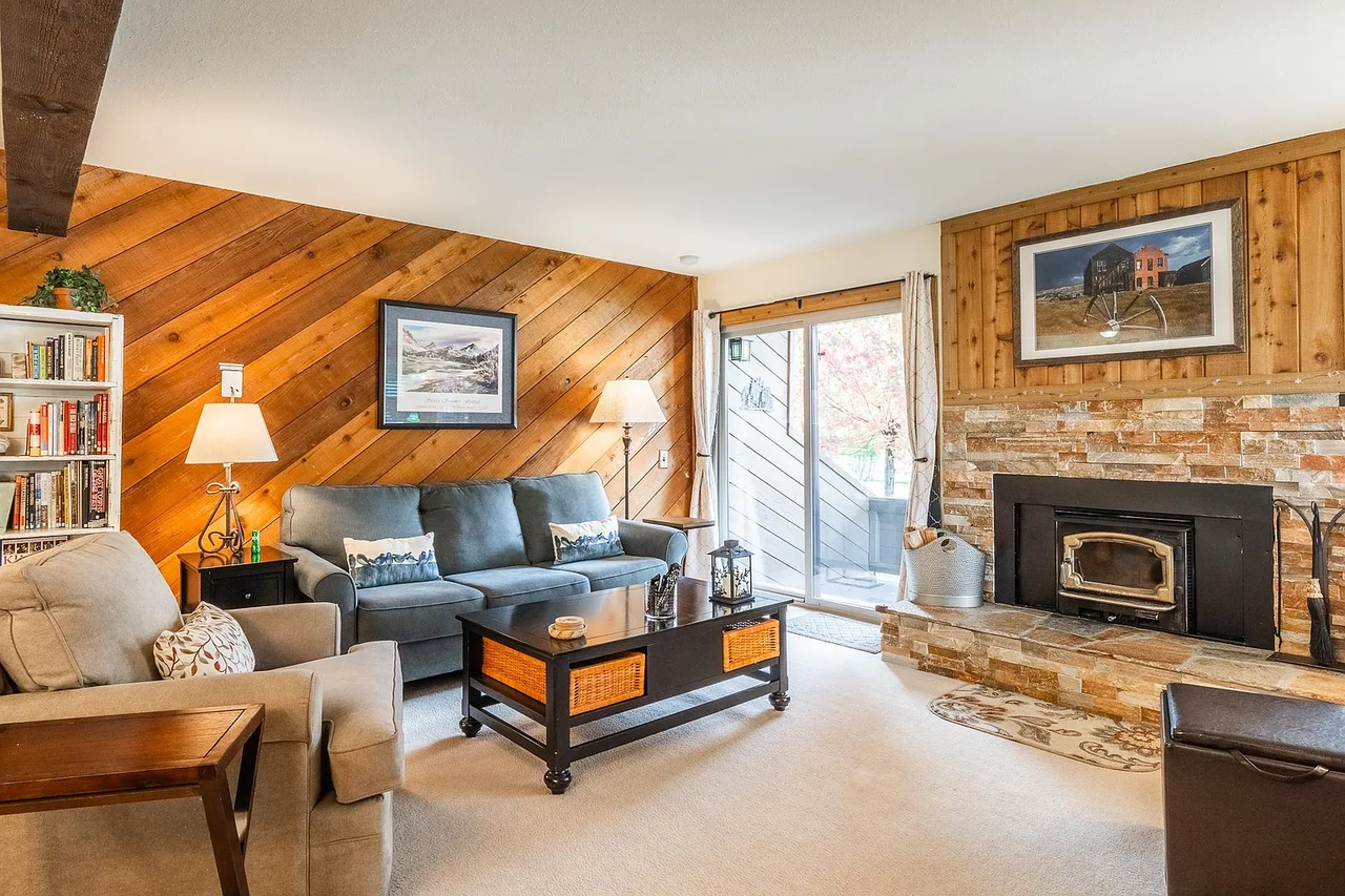 2 Arrowhead Dr - Photo 6 of 18