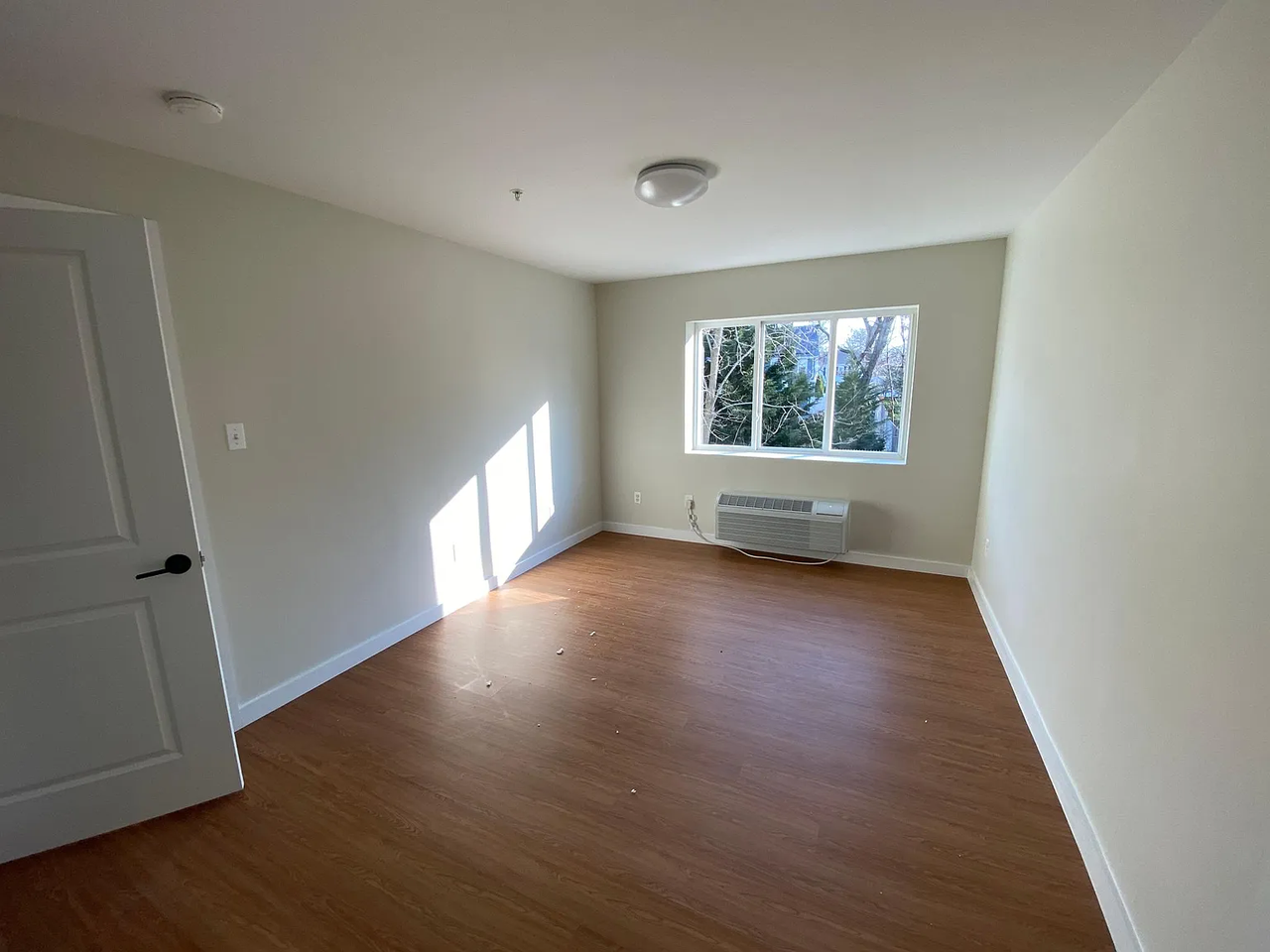 203 Main St #2B - Photo 4 of 9