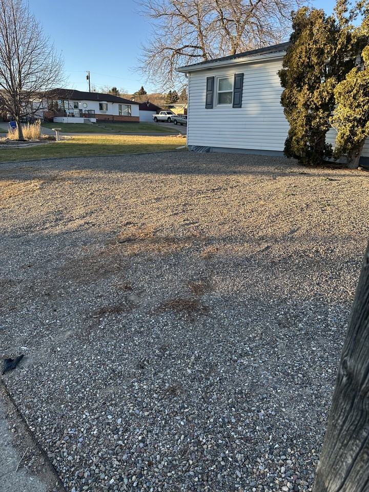 261 18th Ave Nw #B - Photo 4 of 18