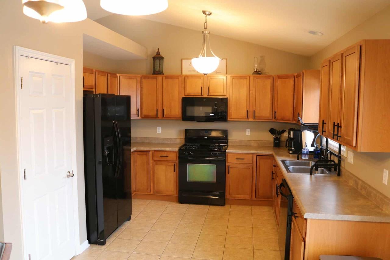 12737 Wheeler St #NA - Photo 6 of 19