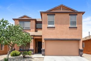 featured image of 2247 E Calle Gran Desierto