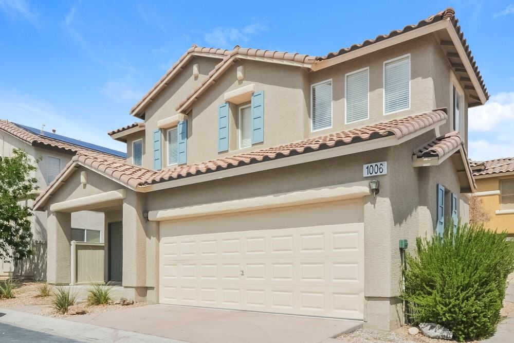 1006 Grand Cerritos Ave - Photo 4 of 17