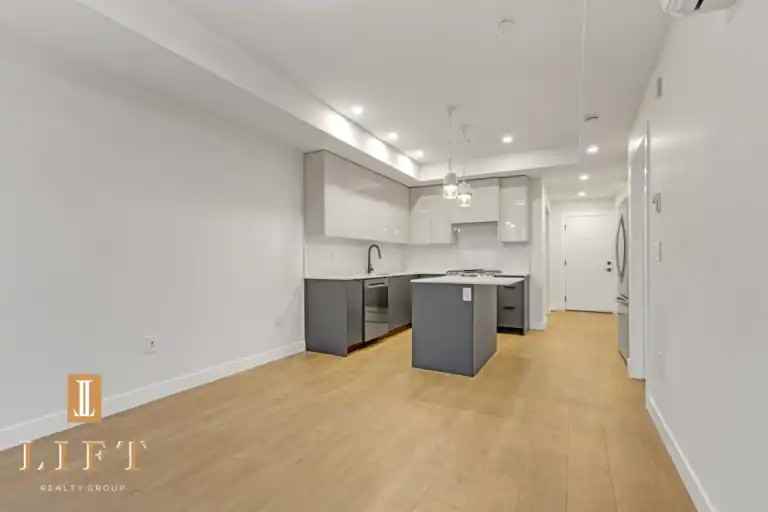 15353 17 Ave #509 - Photo 3 of 19