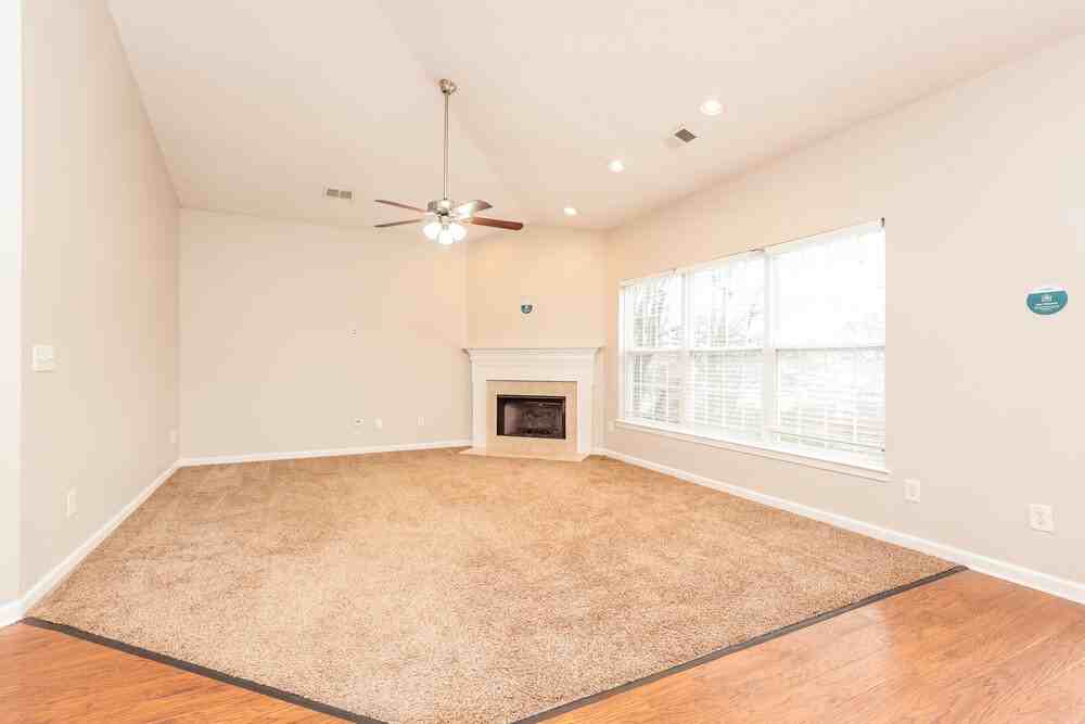 3153 Skinner Dr - Photo 5 of 20