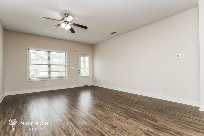 1024 Allegiance Dr - Photo 5 of 13