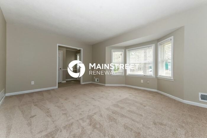 8285 Bridgewater Pl - Photo 3 of 17