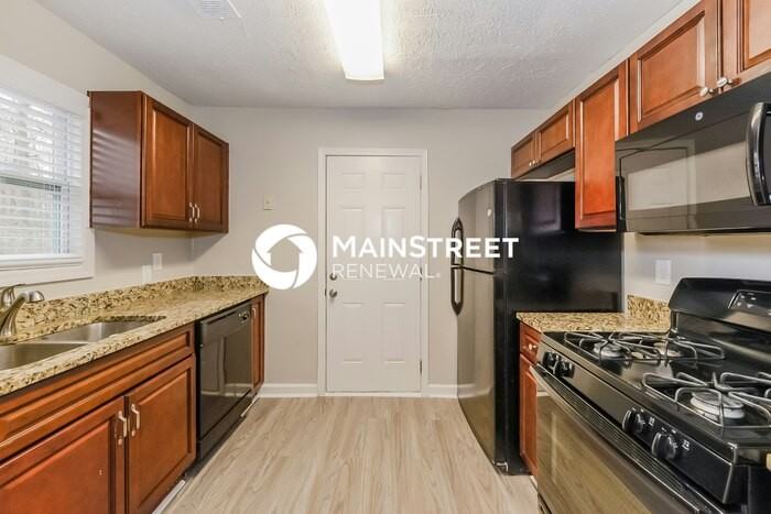 4046 Shane Trl - Photo 4 of 17