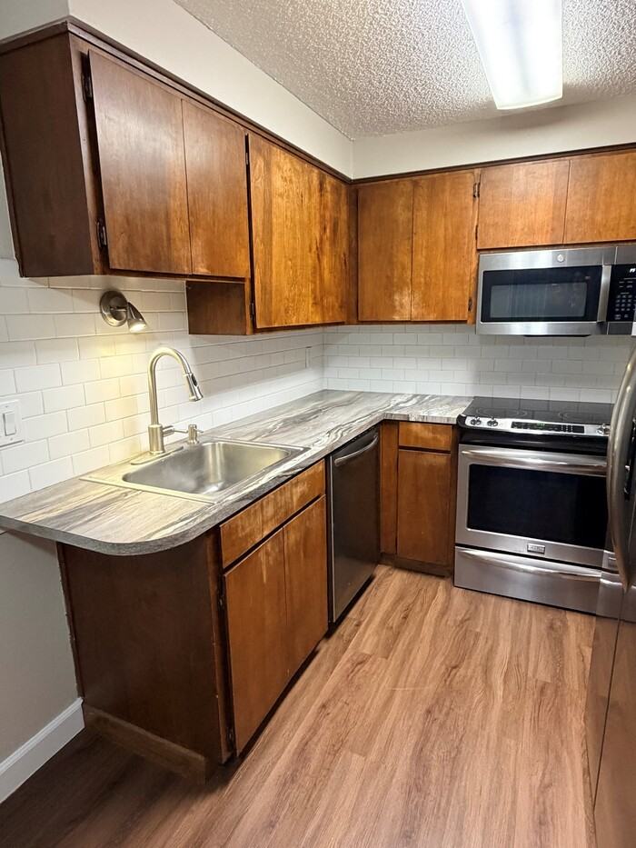 River Rd - Photo 2 of 8