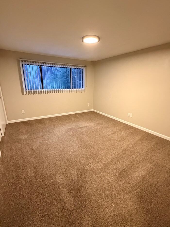 River Rd - Photo 6 of 8