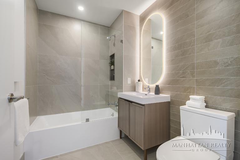 Rockwell Pl #1608 - Photo 3 of 14