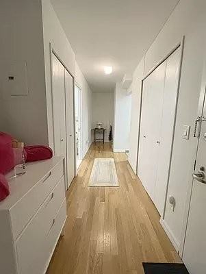 John St #15R - Photo 4 of 10