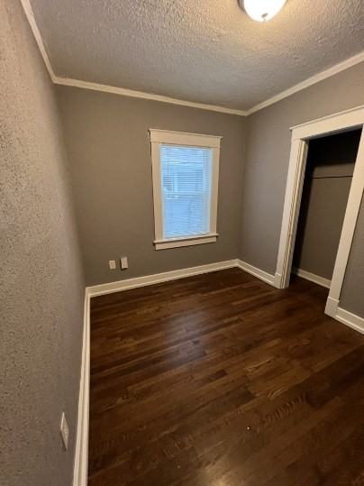 5209 Independence Ave #3 - Photo 4 of 10