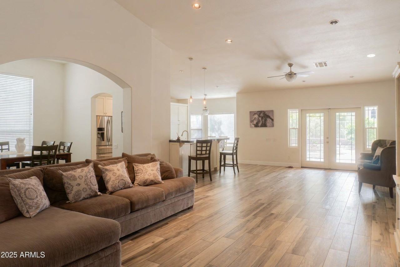 4933 E Crimson Ter - Photo 2 of 20