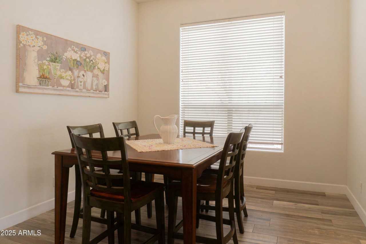 4933 E Crimson Ter - Photo 7 of 20