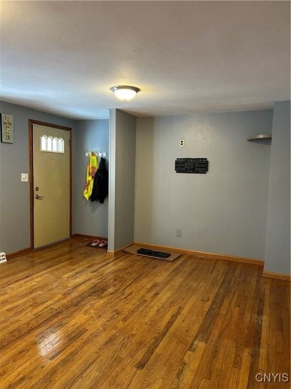 415 Hazelhurst Ave - Photo 6 of 22