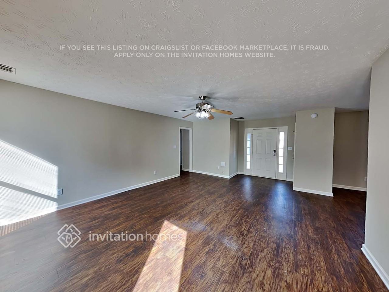 230 Graystone Dr - Photo 3 of 19