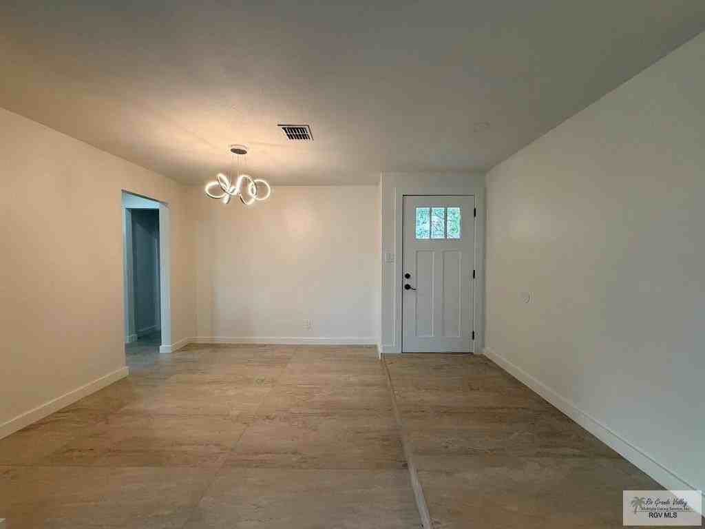 44 Varela Ct - Photo 4 of 14