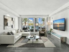 6770 Indian Creek Dr #4D - Photo 1 of 1