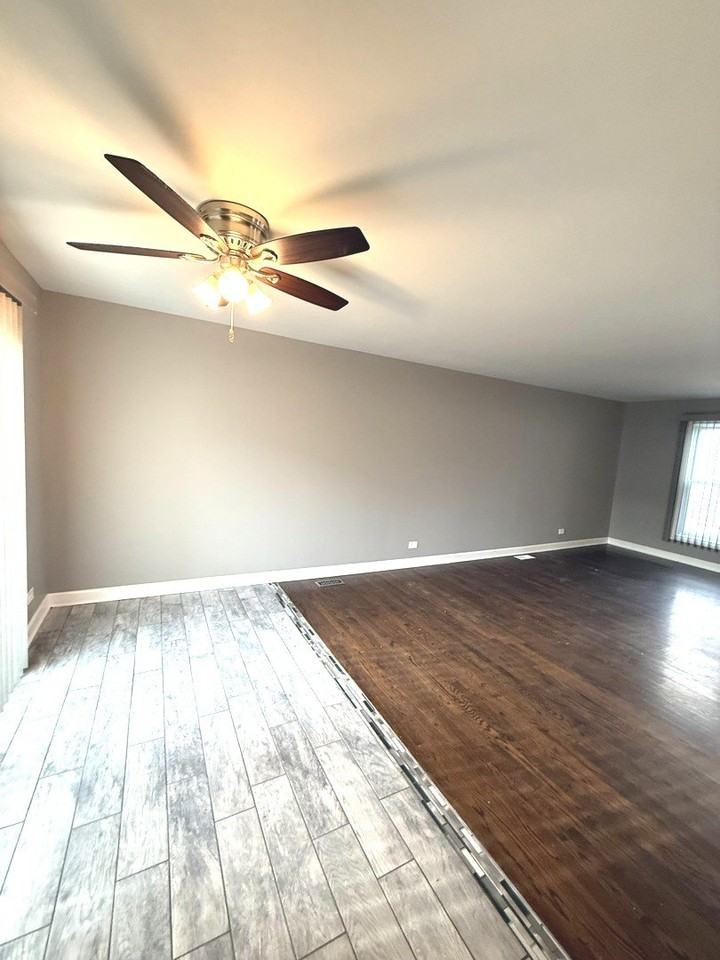 7745 W Harbor Ct - Photo 5 of 18