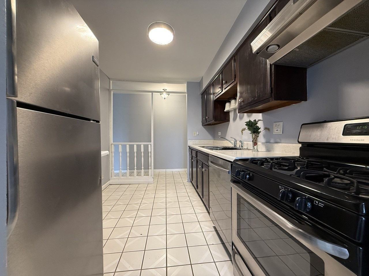 3108 Roberts Dr Apt 6 #6 - Photo 7 of 21