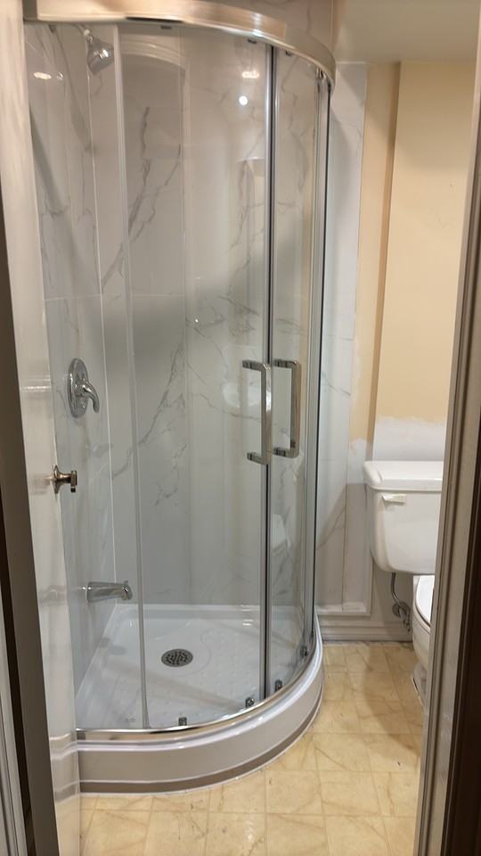 Meadowvale Rd & Lawrence Ave E - Photo 4 of 13