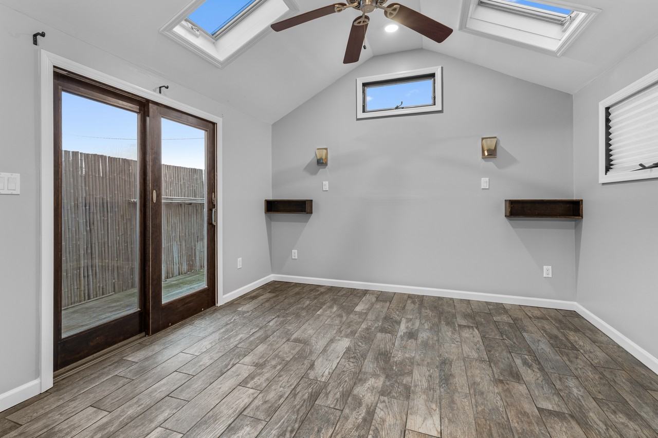 33 Kent Road #2 - Photo 3 of 22