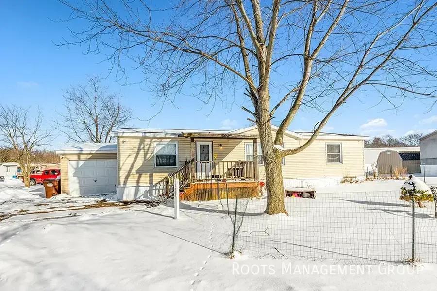 1351 Steeple Chase Dr #1351S - Photo 3 of 9