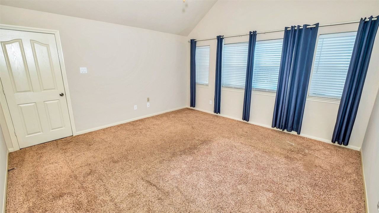 1724 Don Alejandro #1724 - Photo 2 of 32