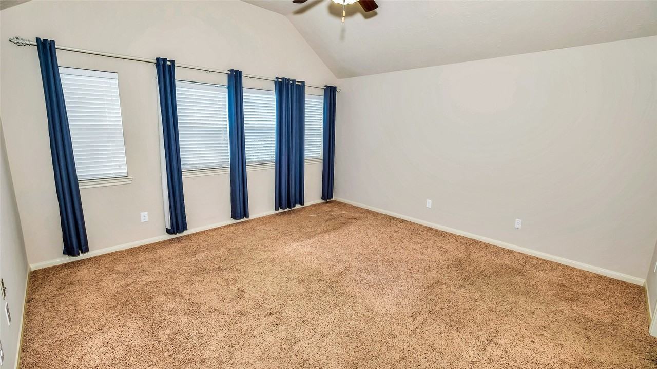 1724 Don Alejandro #1724 - Photo 3 of 32