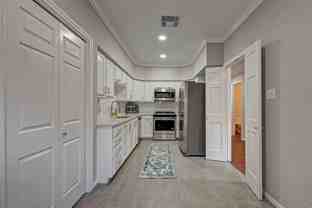 2604 Bering Dr - Photo 1 of 1