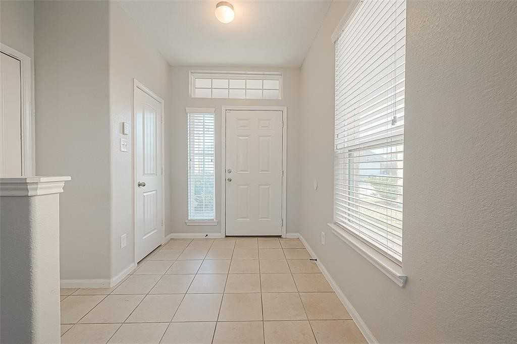 24930 Scarlatti Cantata Dr #24930 - Photo 3 of 34