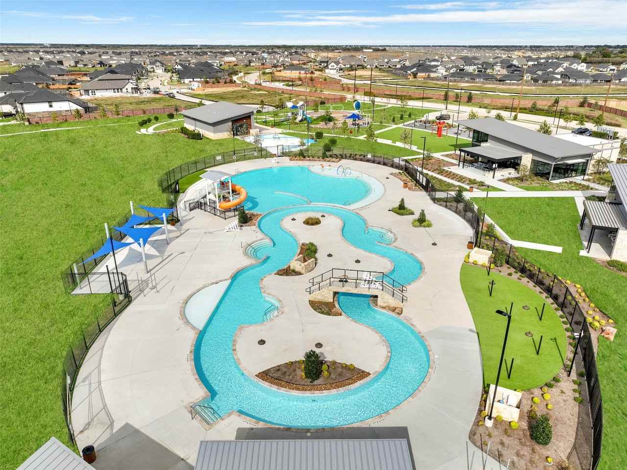 153 Aurora Springs Dr #153 - Photo 5 of 50