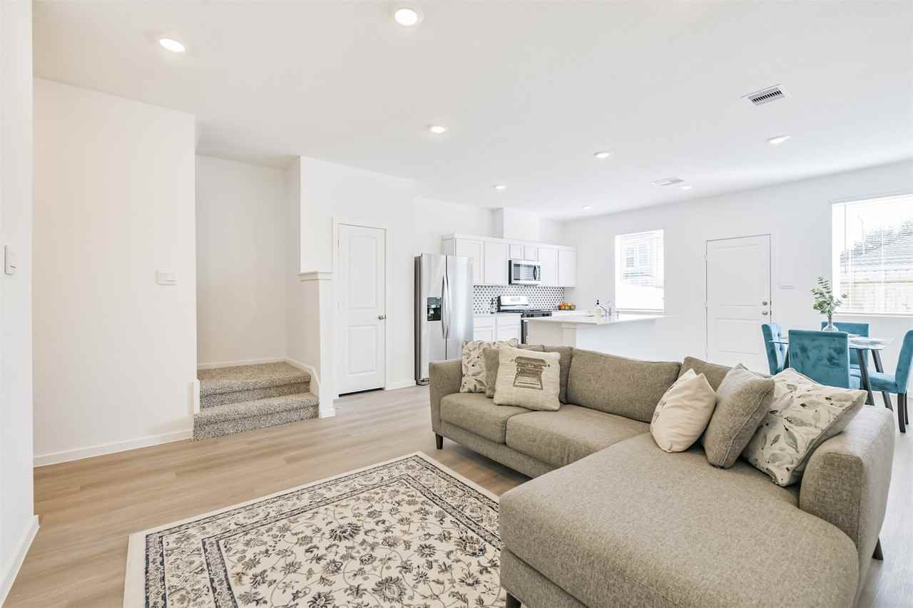 819 Sweet Jubilee Ln #819 - Photo 4 of 25