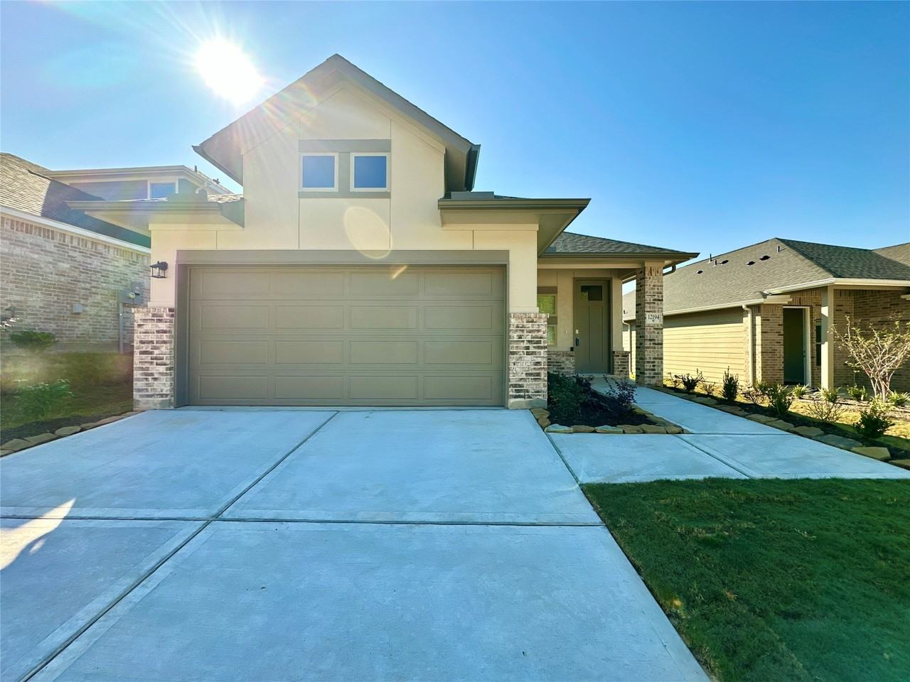 12194 Ridge Top Dr #12194 - Photo 3 of 33