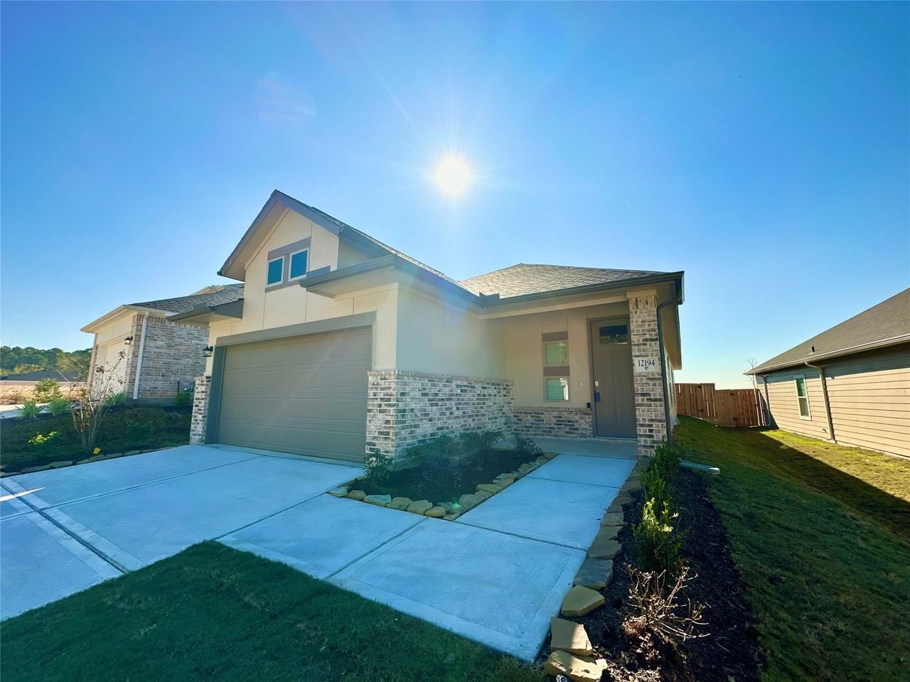 12194 Ridge Top Dr #12194 - Photo 4 of 33