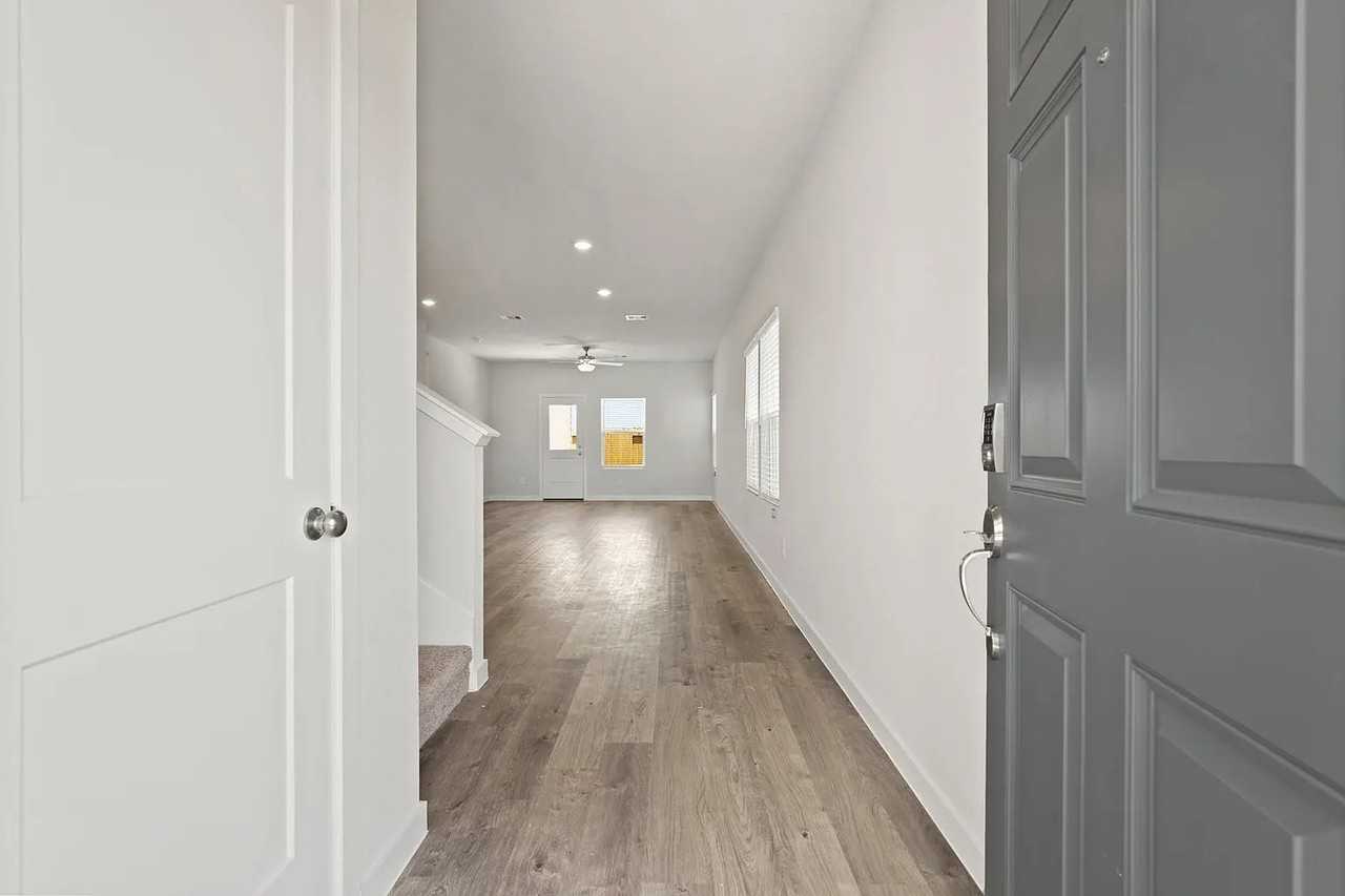 3927 Accolade Xing #3927 - Photo 2 of 21