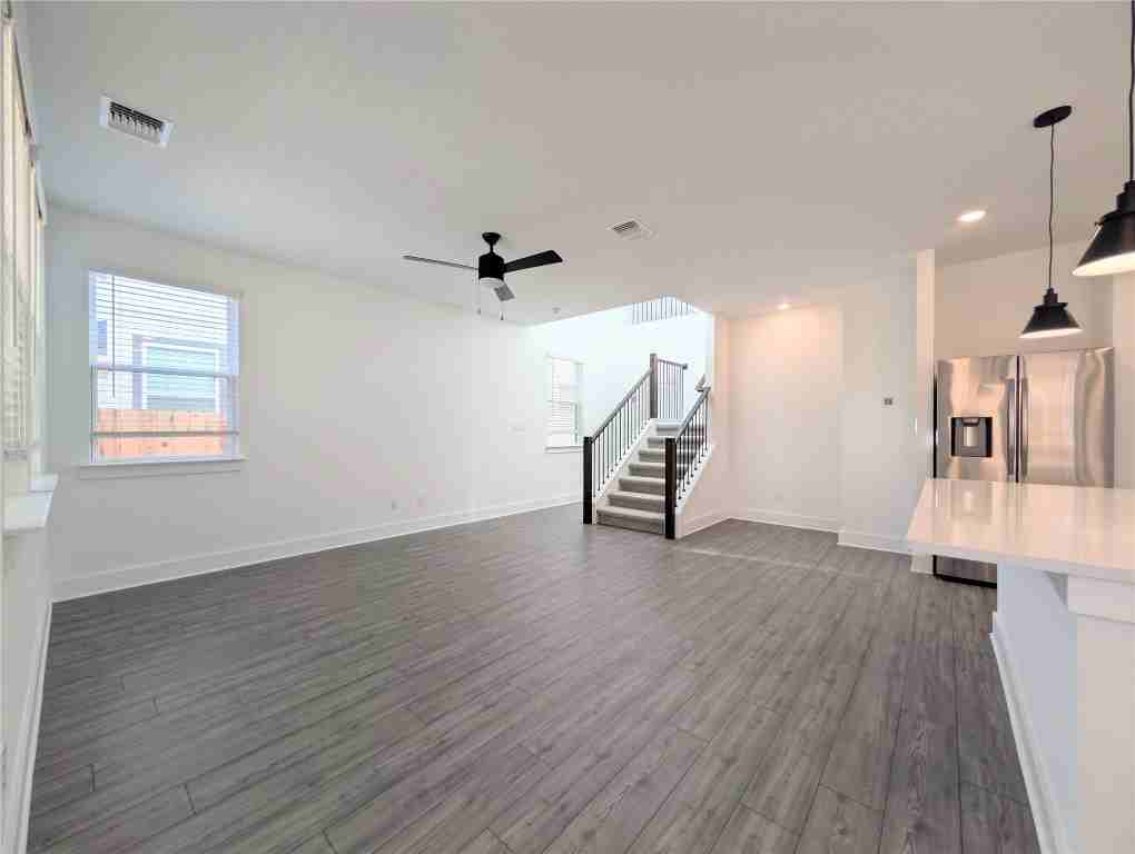 113 Sycamore Pines Ln #113 - Photo 4 of 32