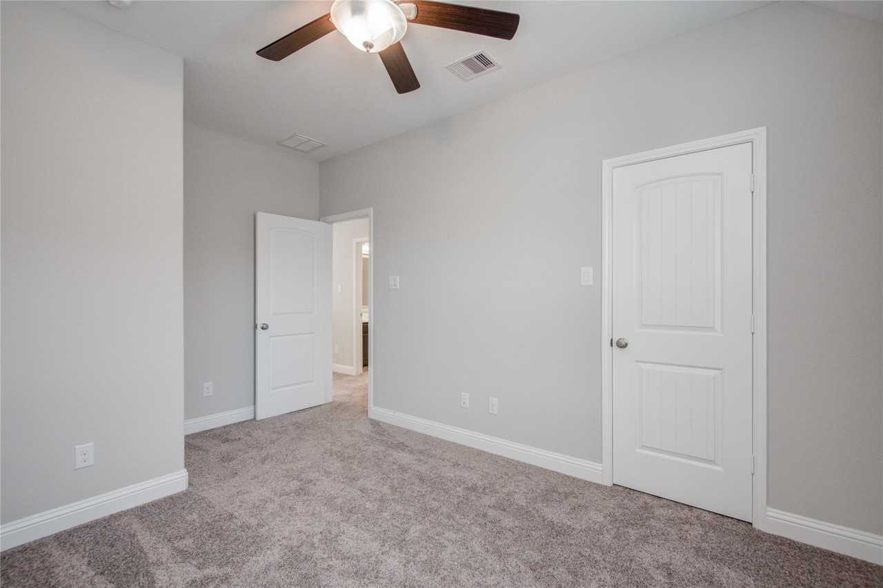 12816 Oak Falls Dr #12816 - Photo 2 of 49