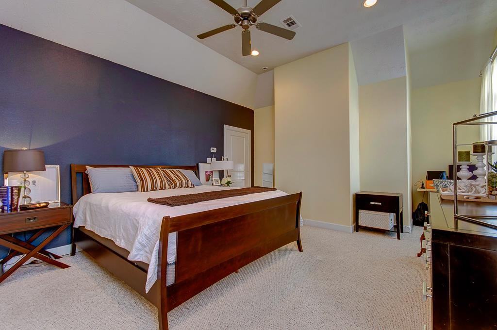 1319 Birdsall St #1319 - Photo 7 of 20