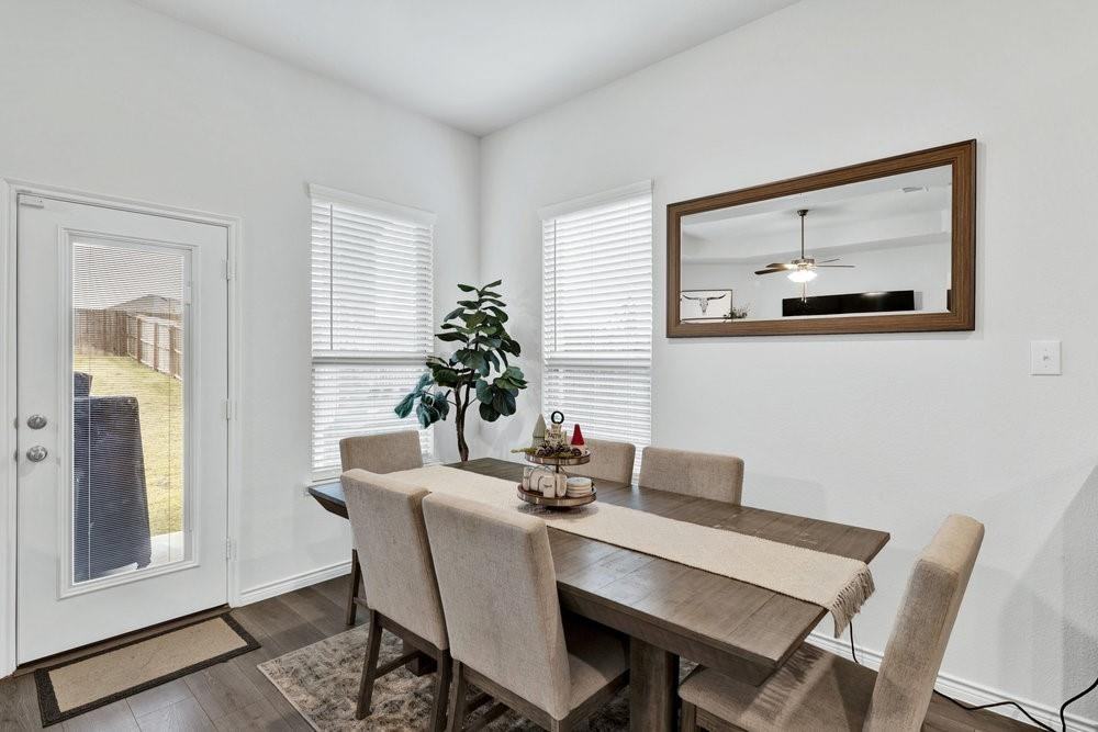 3027 Moccasin Ln #3027 - Photo 2 of 40