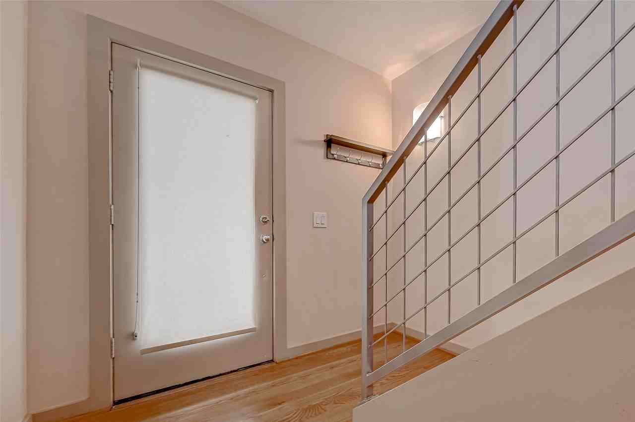 5315 Lillian St #5315 - Photo 2 of 47